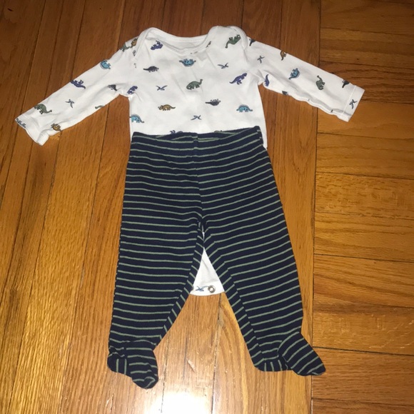 9 piece 3mo Carter’s lot - Picture 4 of 5